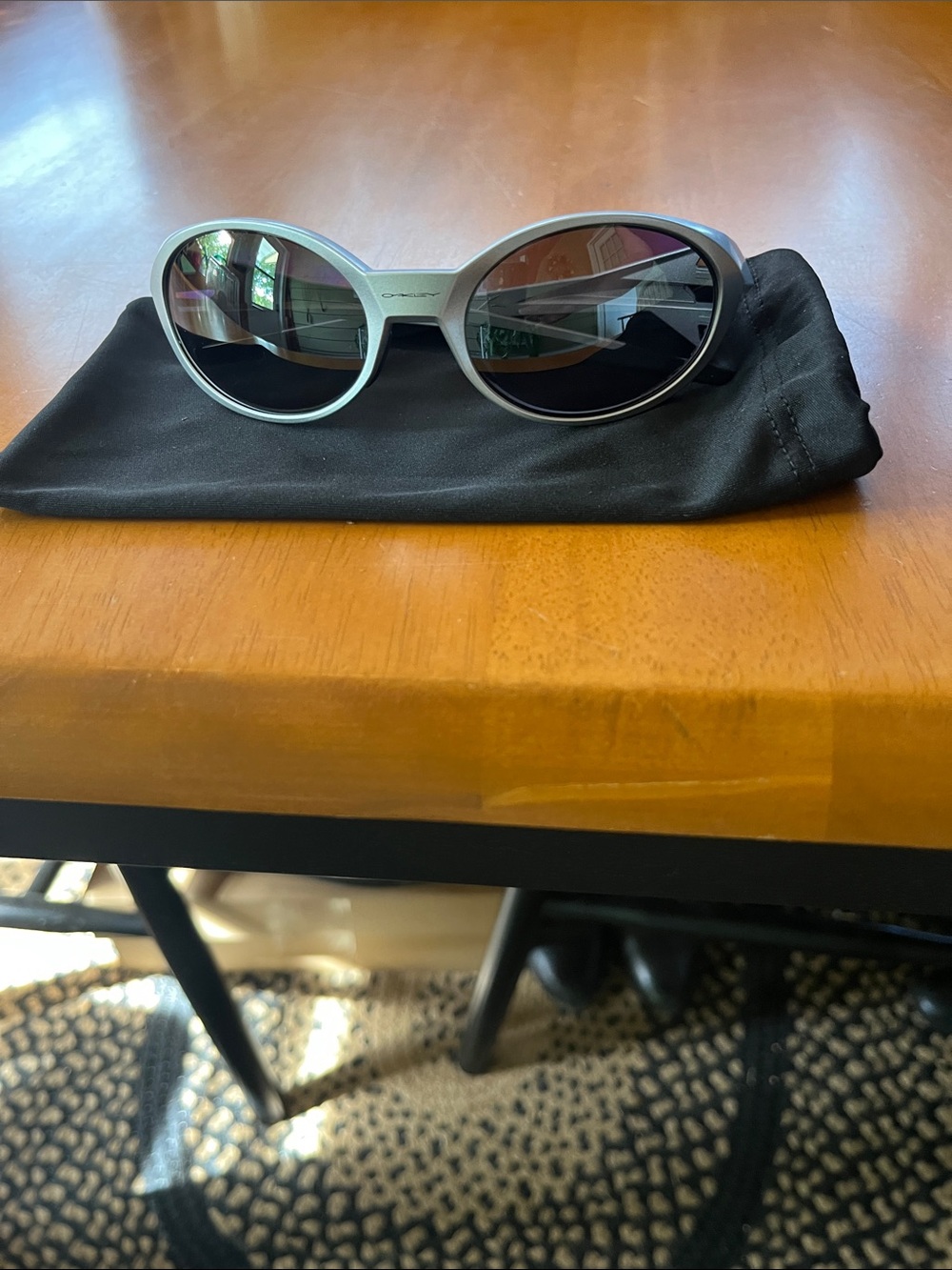 AUTHENTIC SUNGLASS HUT Oakley EYEJACKET REDUX 009438-0058 58 19 137 3P LIKE NEW